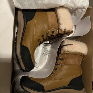 Ugg Adirondack III